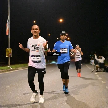 Runner Photo 7720829
