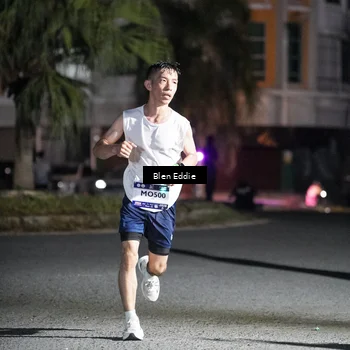 Runner Photo 7720843
