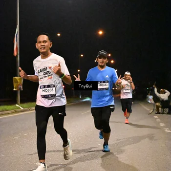 Runner Photo 7720847