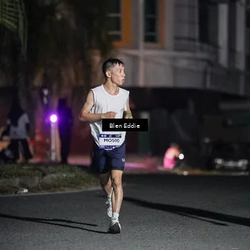Runner Photo 7720871