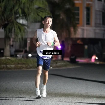 Runner Photo 7720878