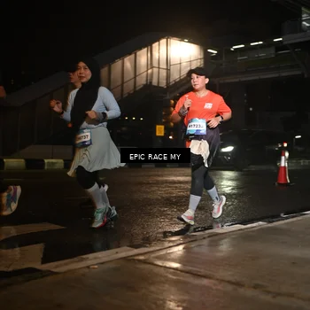 Runner Photo 7720880