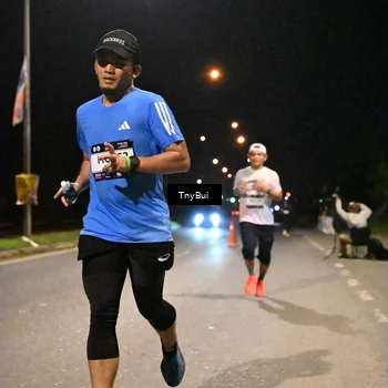 Runner Photo 7720882