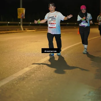 Runner Photo 7720885