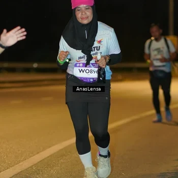Runner Photo 7720896