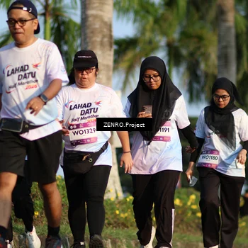 Runner Photo 7720915