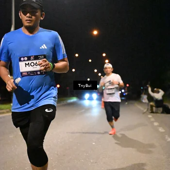 Runner Photo 7720919