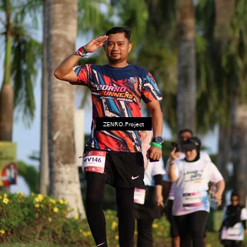 Runner Photo 7720921