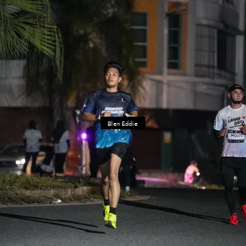 Runner Photo 7720948