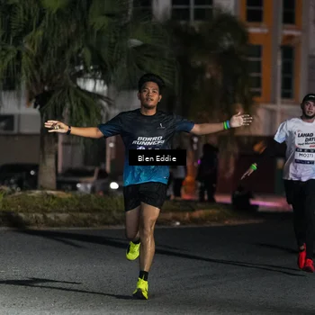 Runner Photo 7720965