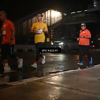 Runner Photo 7720971