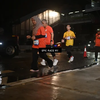 Runner Photo 7720975