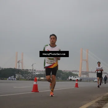 Runner Photo 7720986
