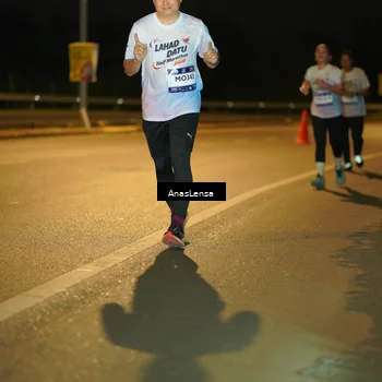 Runner Photo 7721007