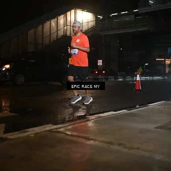 Runner Photo 7721024
