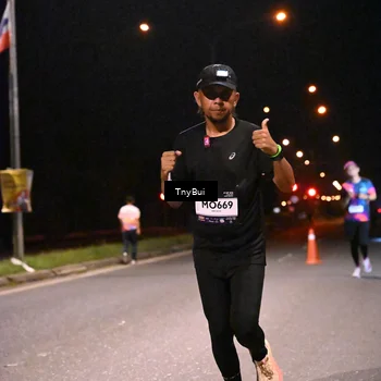 Runner Photo 7721040