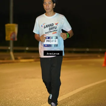 Runner Photo 7721049