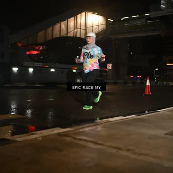 Runner Photo 7721062
