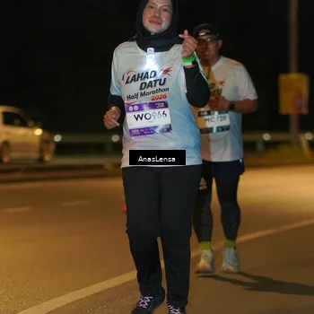 Runner Photo 7721073