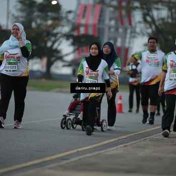 Runner Photo 7721076