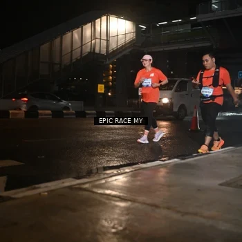 Runner Photo 7721088
