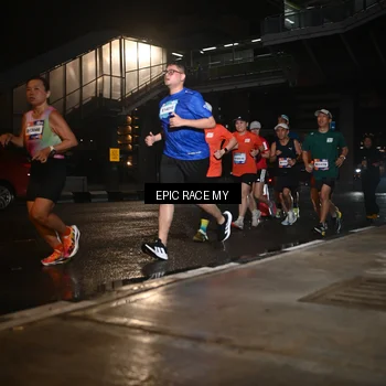 Runner Photo 7721096