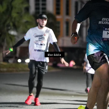 Runner Photo 7721098