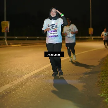 Runner Photo 7721103