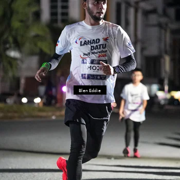 Runner Photo 7721123