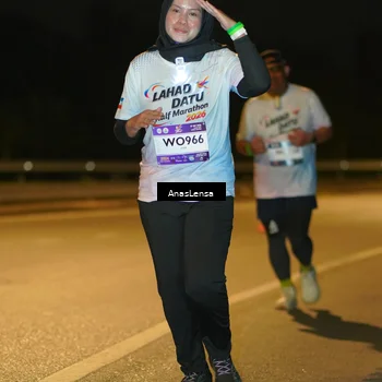 Runner Photo 7721126