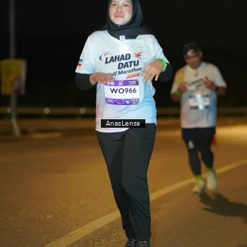 Runner Photo 7721139