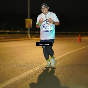 Runner Photo 7721141