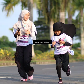 Runner Photo 7721148