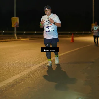 Runner Photo 7721164