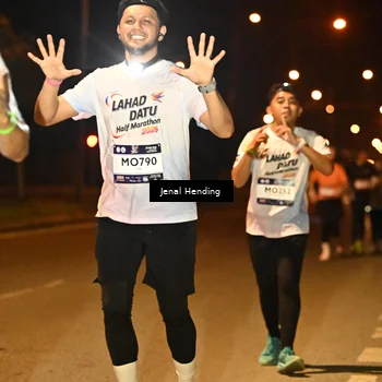 Runner Photo 7721168