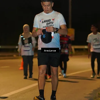 Runner Photo 7721200