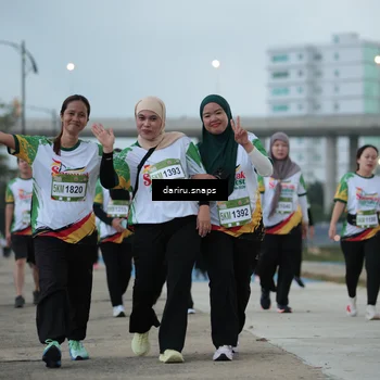 Runner Photo 7721212