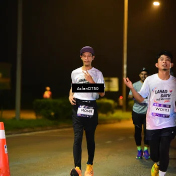 Runner Photo 7721218