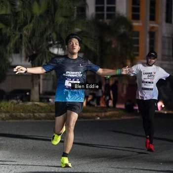 Runner Photo 7721219