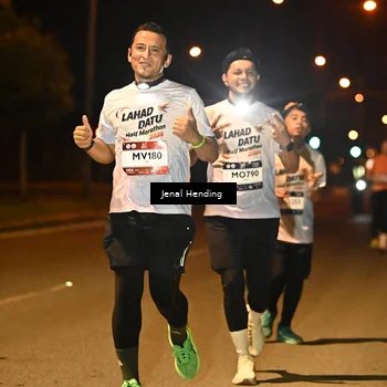 Runner Photo 7721233