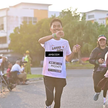 Runner Photo 7721236