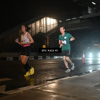 Runner Photo 7721253
