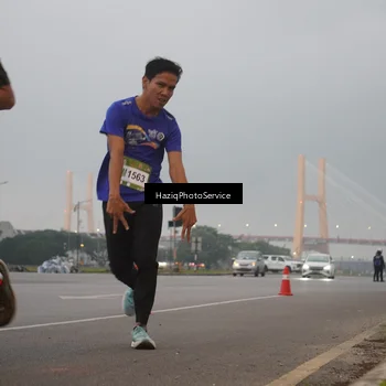 Runner Photo 7721273