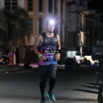Runner Photo 7721283