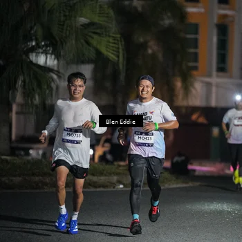 Runner Photo 7721298