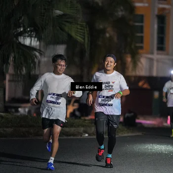 Runner Photo 7721320