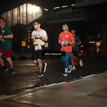 Runner Photo 7721321