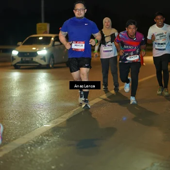 Runner Photo 7721328