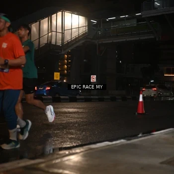 Runner Photo 7721350