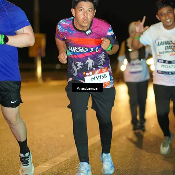 Runner Photo 7721352